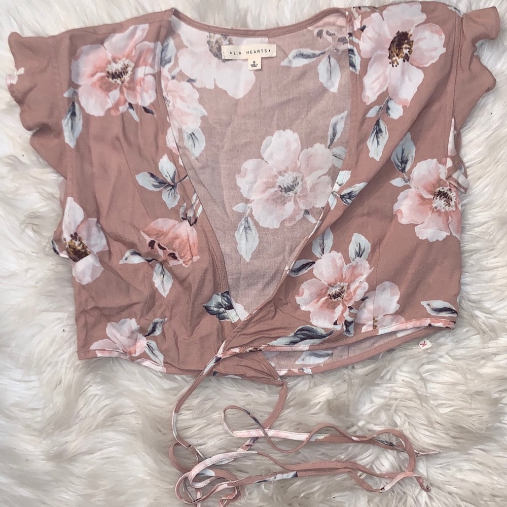 LA Hearts Tie Crop